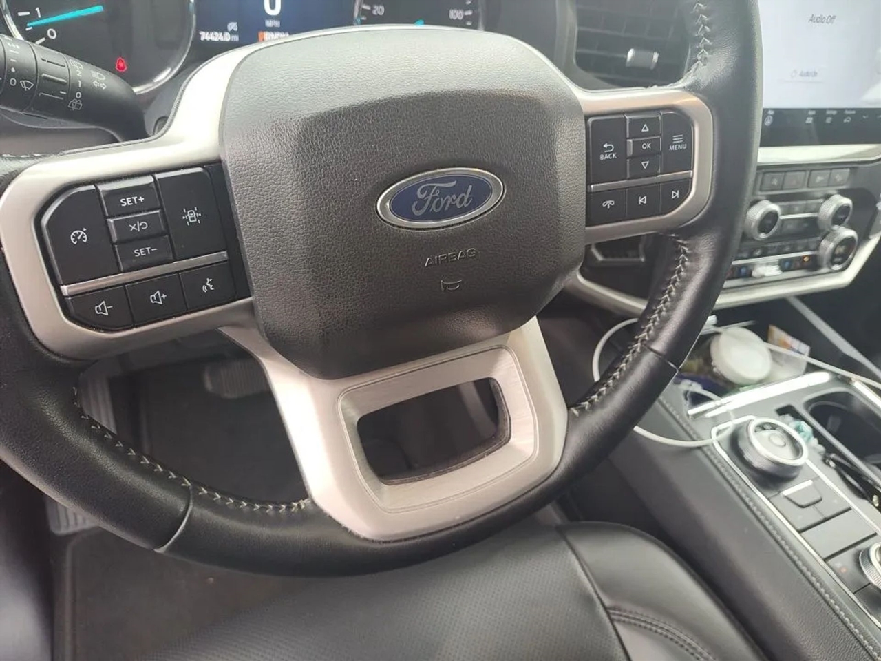 Ford Expedition MAX XLT 4WD 2024 Ford Expedition MAX XLT 4WD 2024