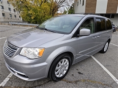 2013 Chrysler Town & Country 