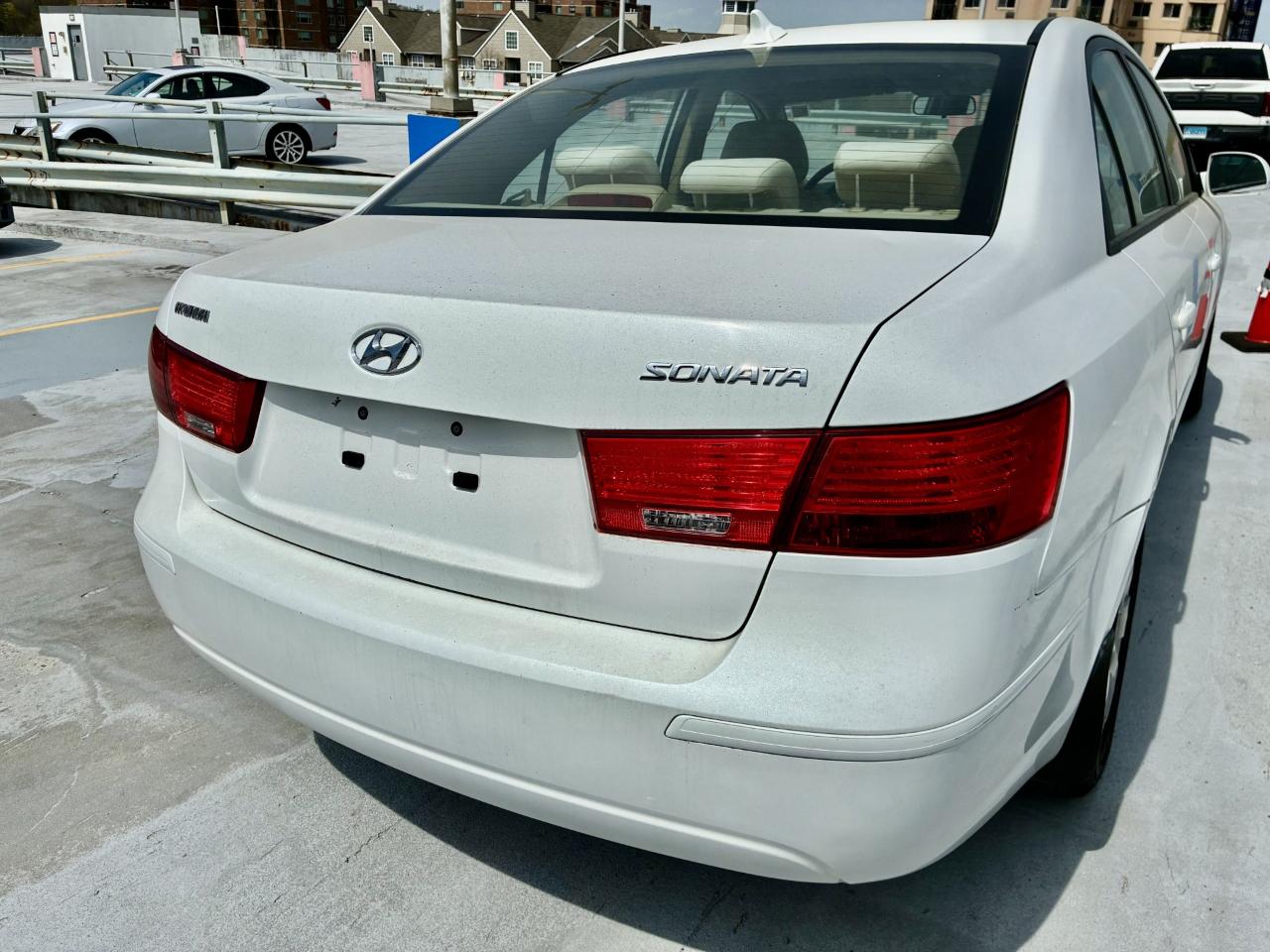 Hyundai Sonata GLS 2010