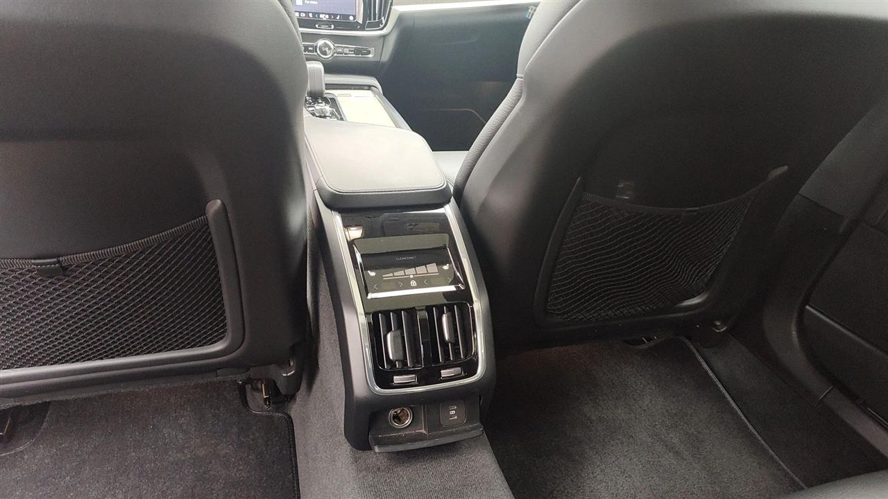 Volvo S90 Recharge Plug-In Hybrid T8 Ultimate 2023