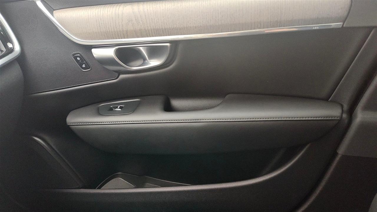 Volvo S90 Recharge Plug-In Hybrid T8 Ultimate 2023