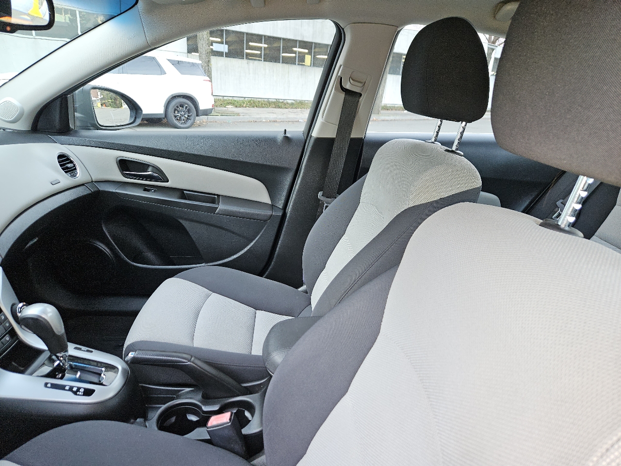 Chevrolet Cruze 2LS 2012