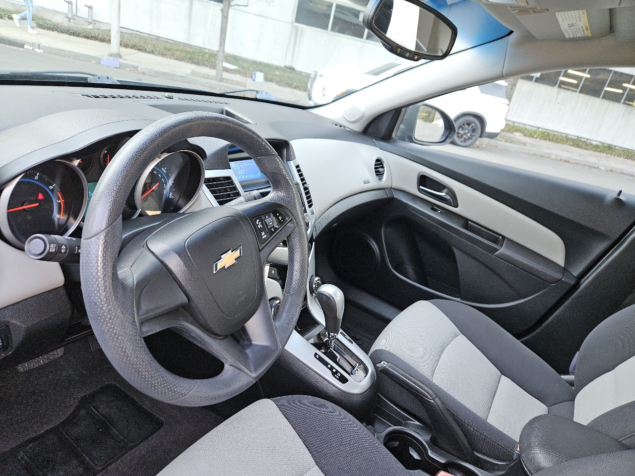 Chevrolet Cruze 2LS 2012