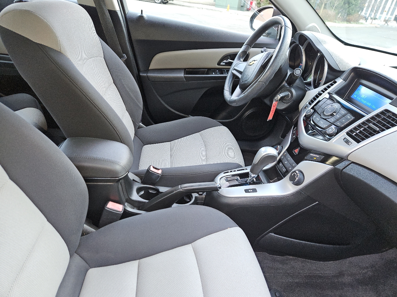 Chevrolet Cruze 2LS 2012