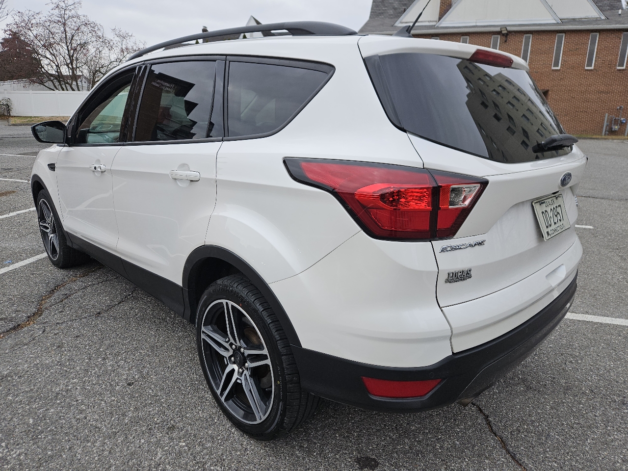Ford Escape SEL 4WD 2019