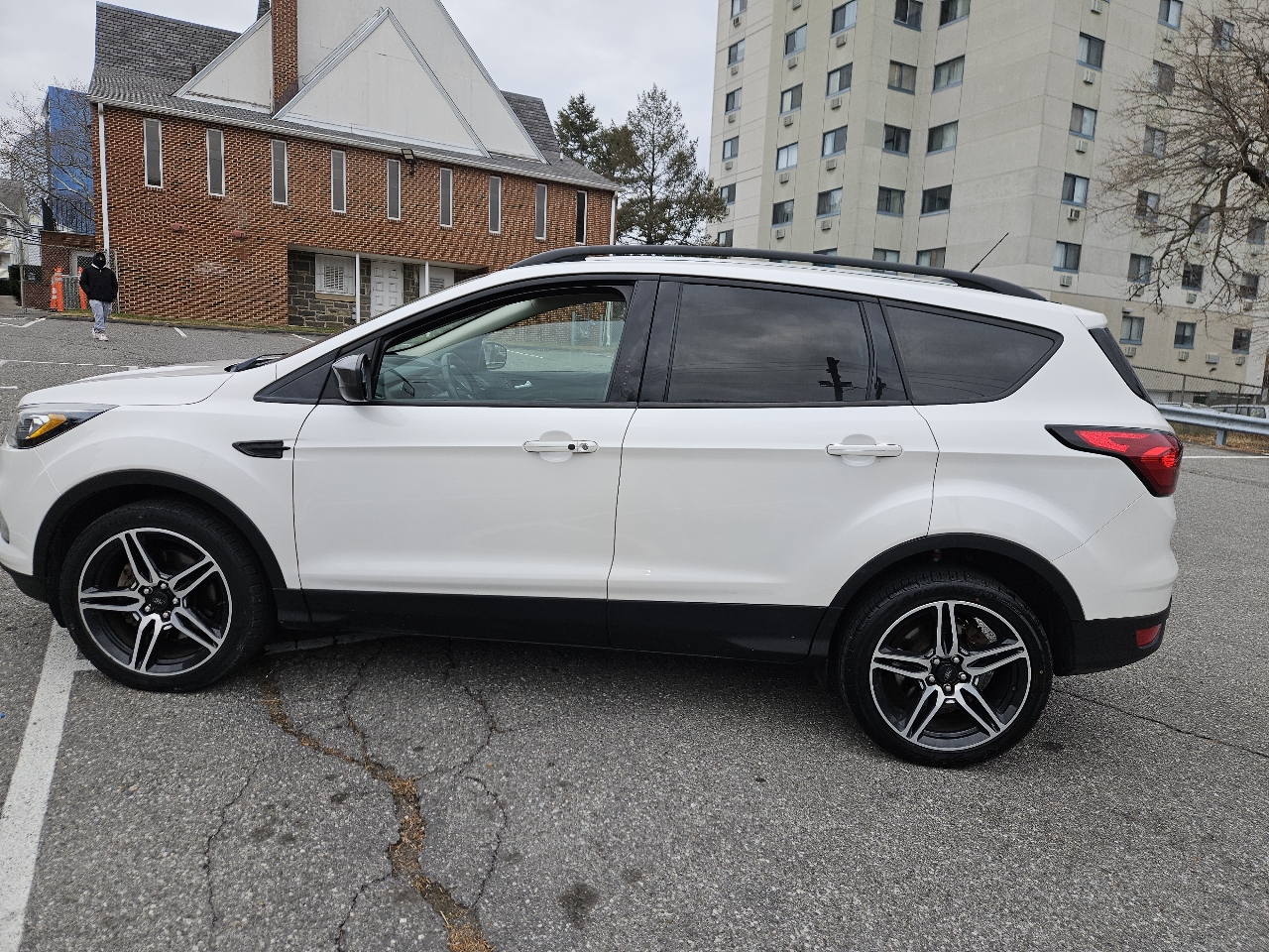 Ford Escape SEL 4WD 2019