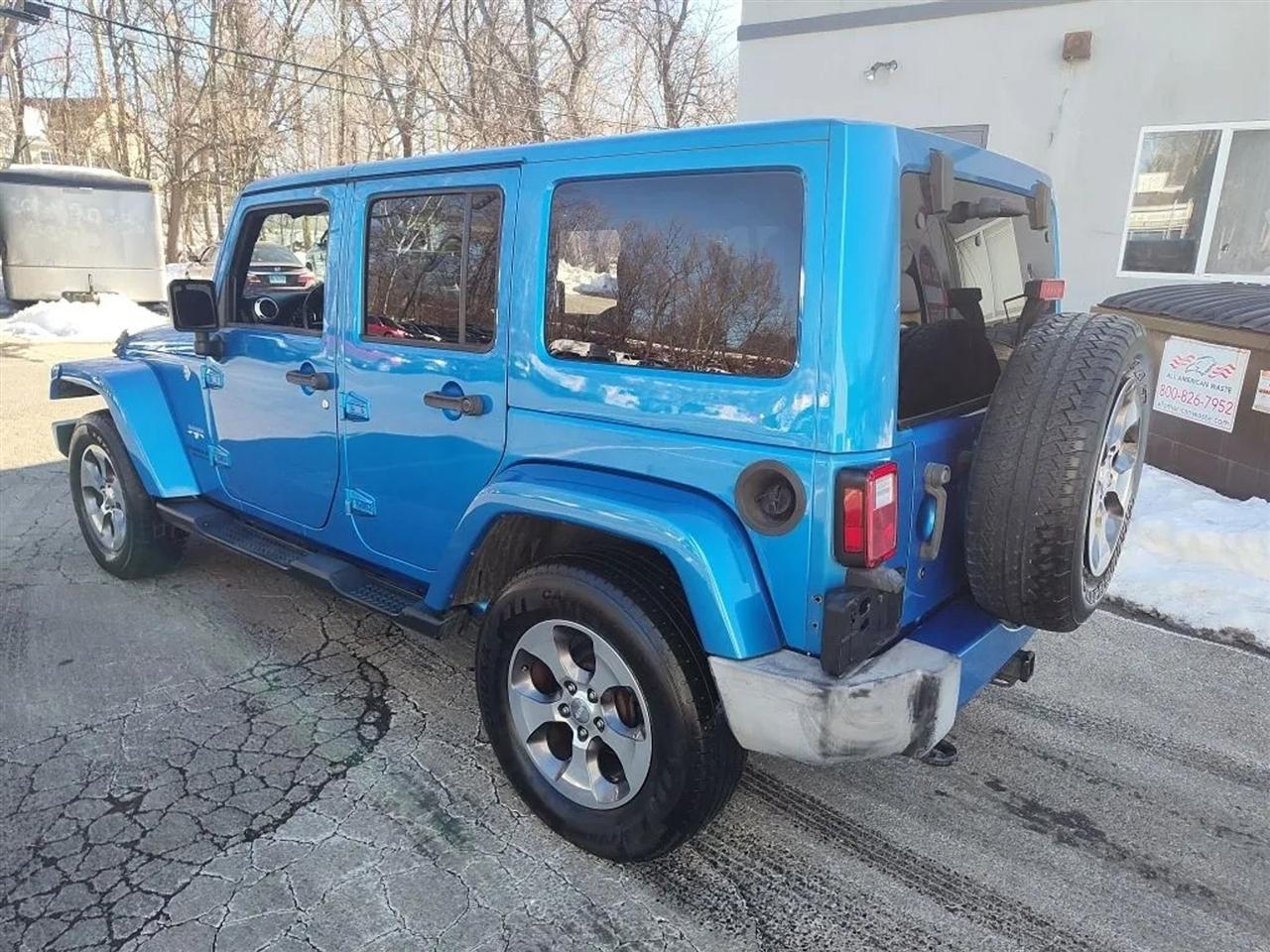 Jeep Wrangler Unlimited Sahara 4WD 2016