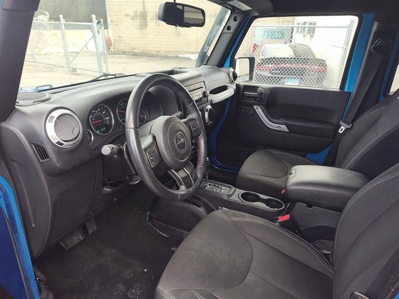 Jeep Wrangler Unlimited Sahara 4WD 2016