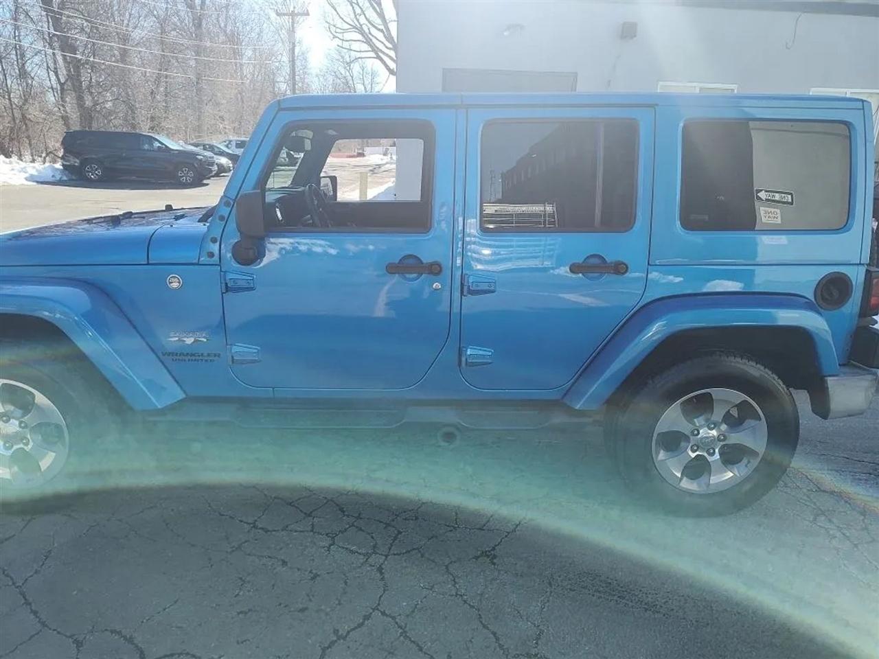 Jeep Wrangler Unlimited Sahara 4WD 2016