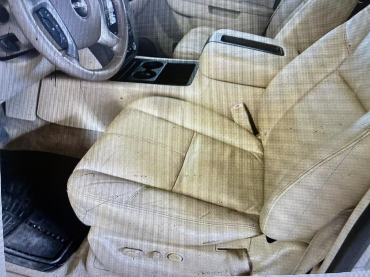 Toyota Sequoia SR5 4WD 2002