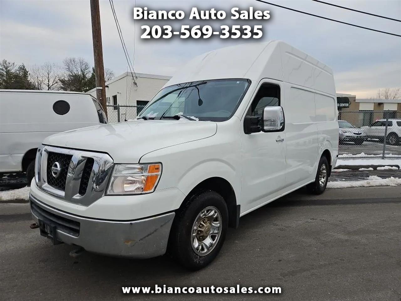 2017 Nissan NV Cargo 2500 HD S V8 High Roof