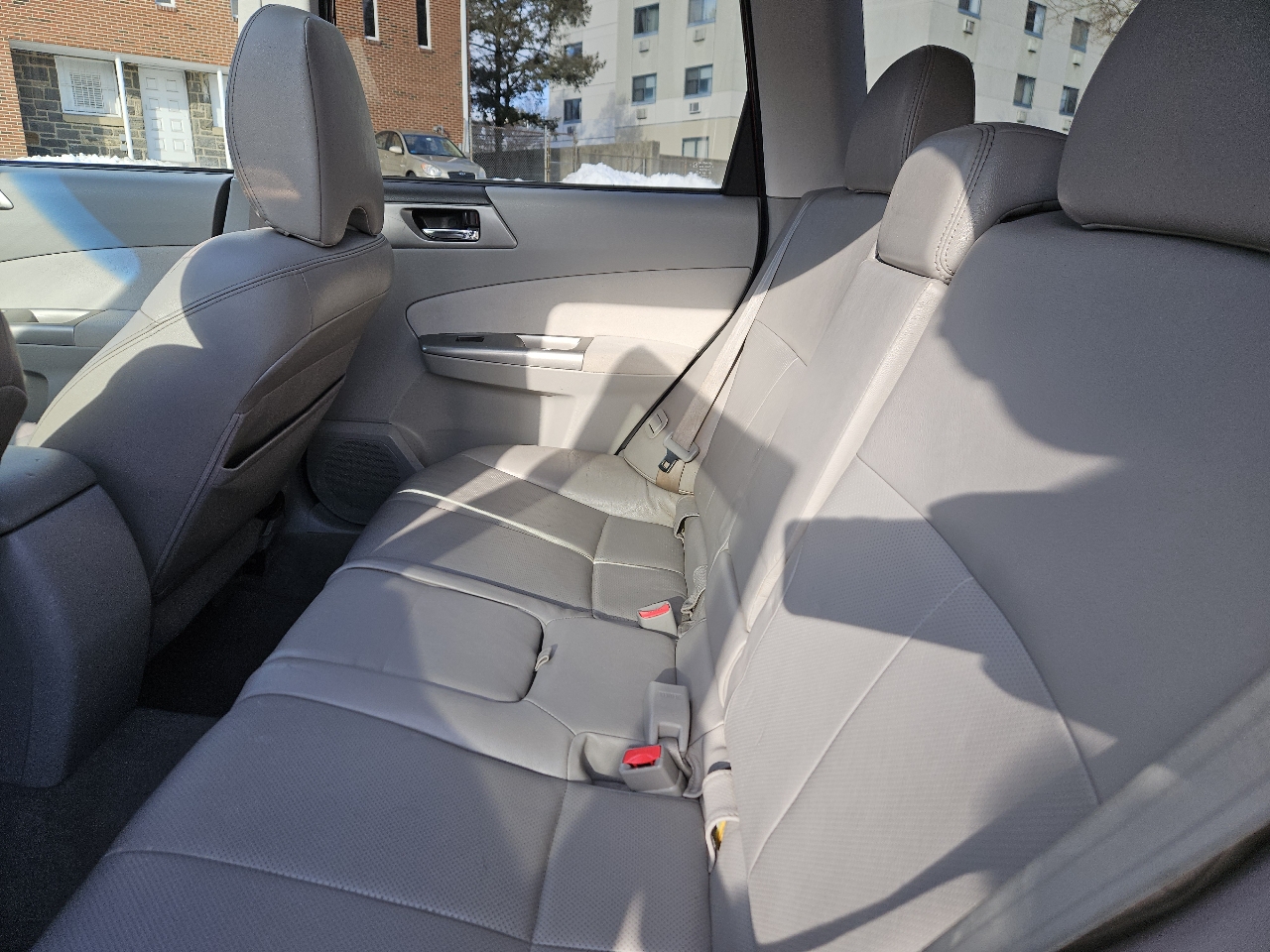 Subaru Forester 2.5X Limited 2010