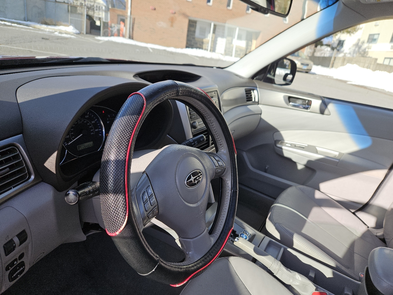 Subaru Forester 2.5X Limited 2010