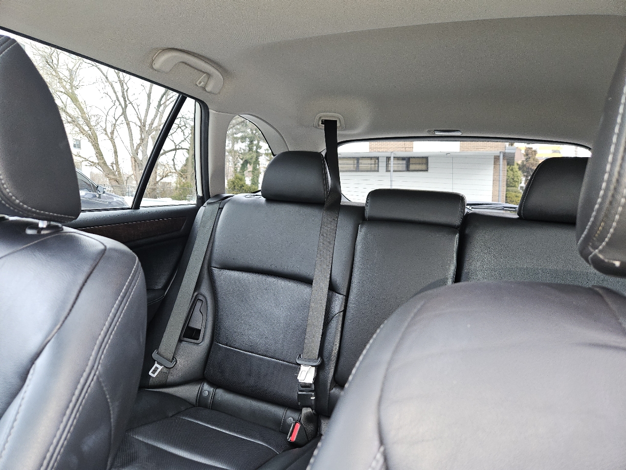 Subaru Outback 2.5i Limited 2015