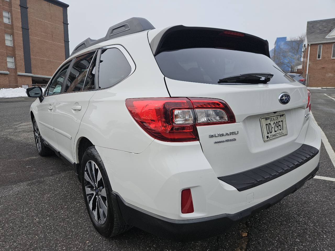 Subaru Outback 2.5i Limited 2015