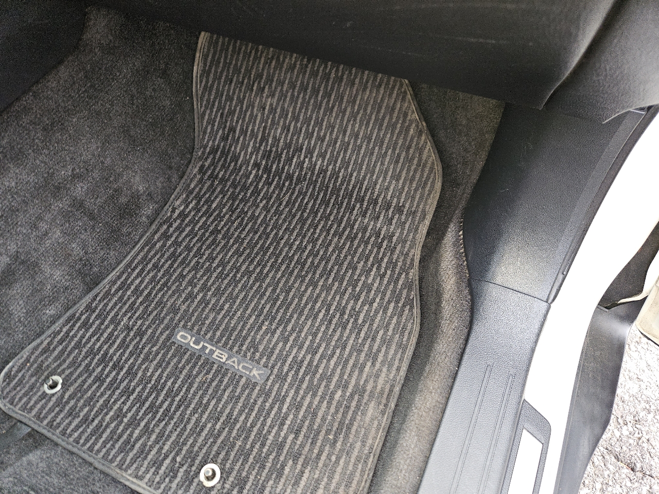 Subaru Outback 2.5i Limited 2015