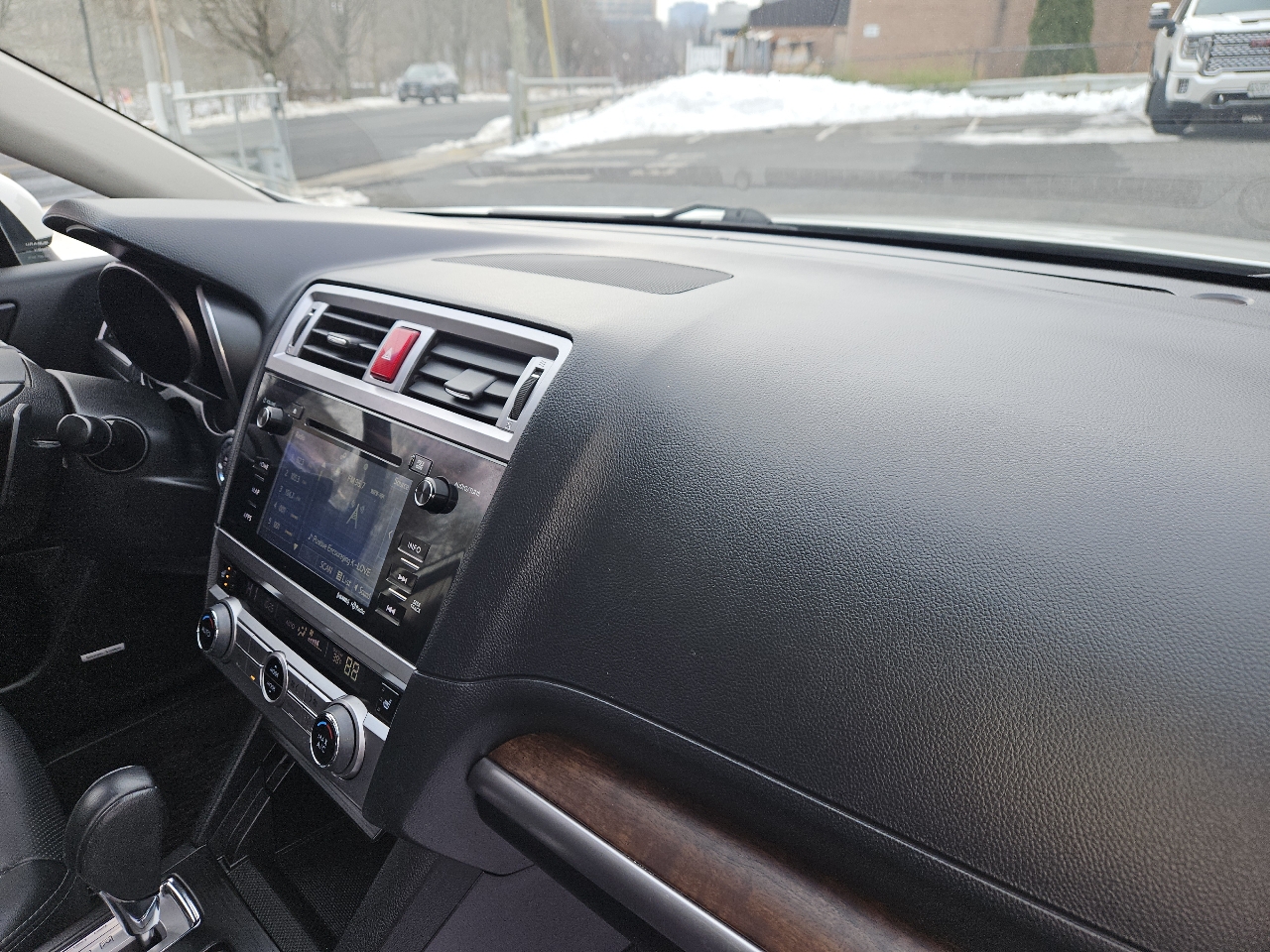 Subaru Outback 2.5i Limited 2015