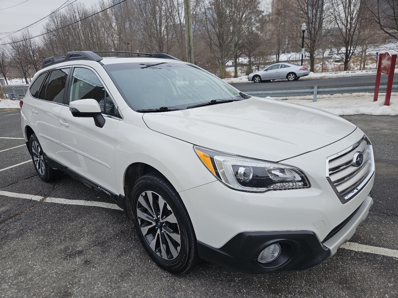 Subaru Outback 2.5i Limited 2015
