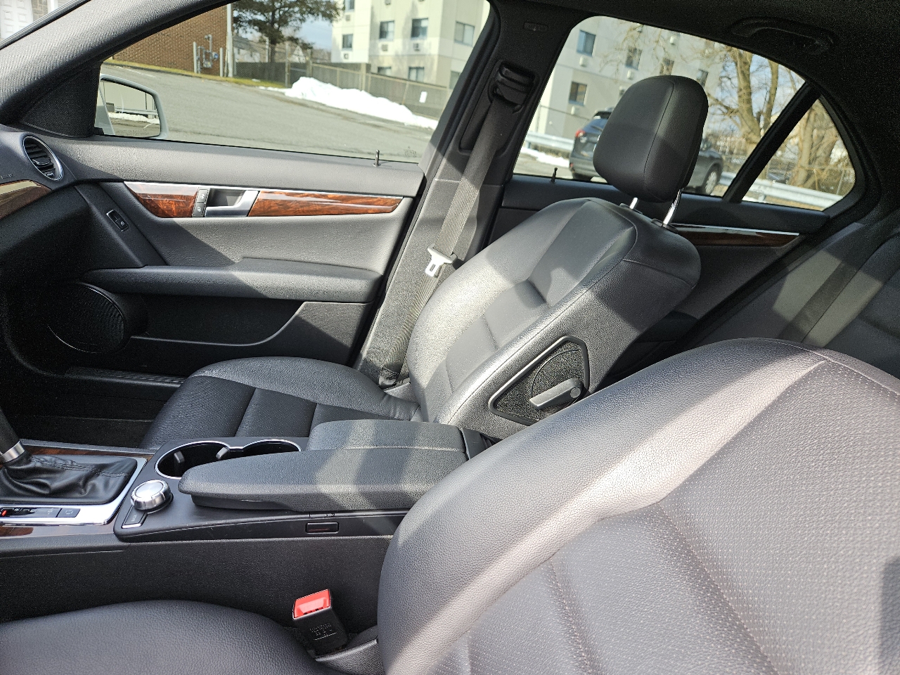 Mercedes-Benz C-Class C300 4MATIC Luxury Sedan 2012