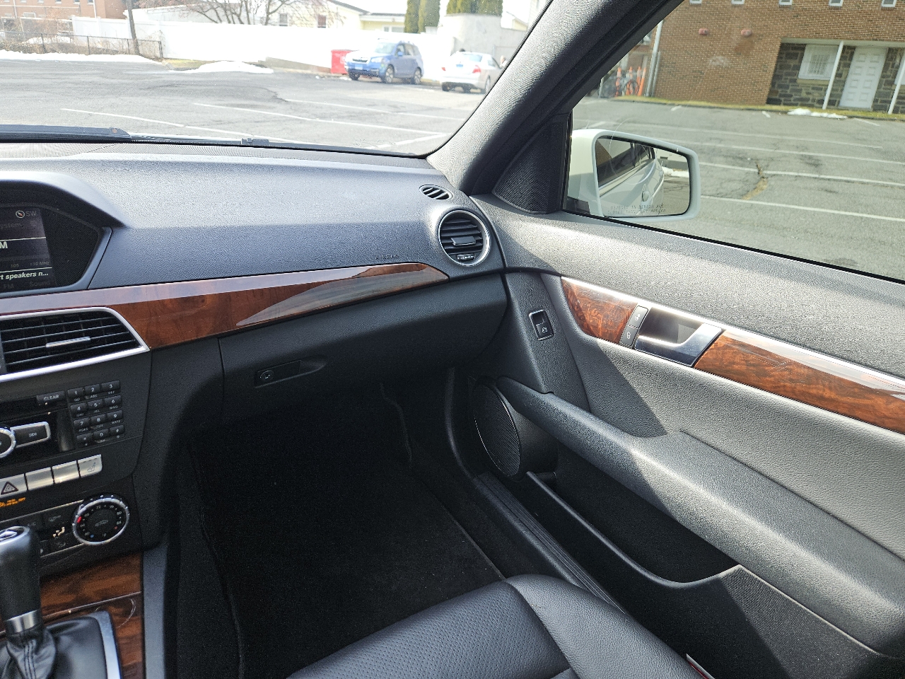 Mercedes-Benz C-Class C300 4MATIC Luxury Sedan 2012