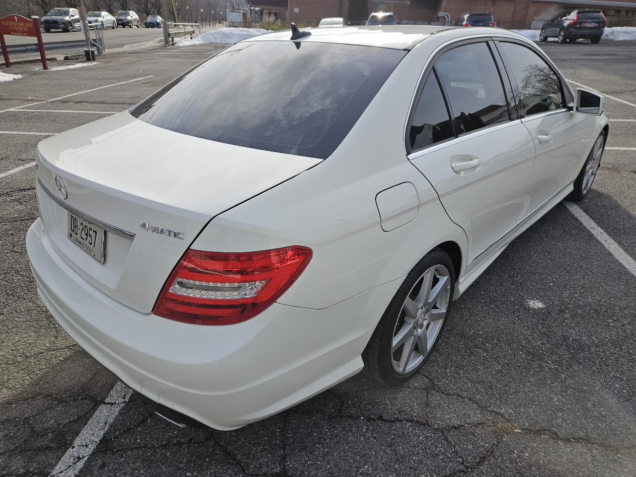 Mercedes-Benz C-Class C300 4MATIC Luxury Sedan 2012
