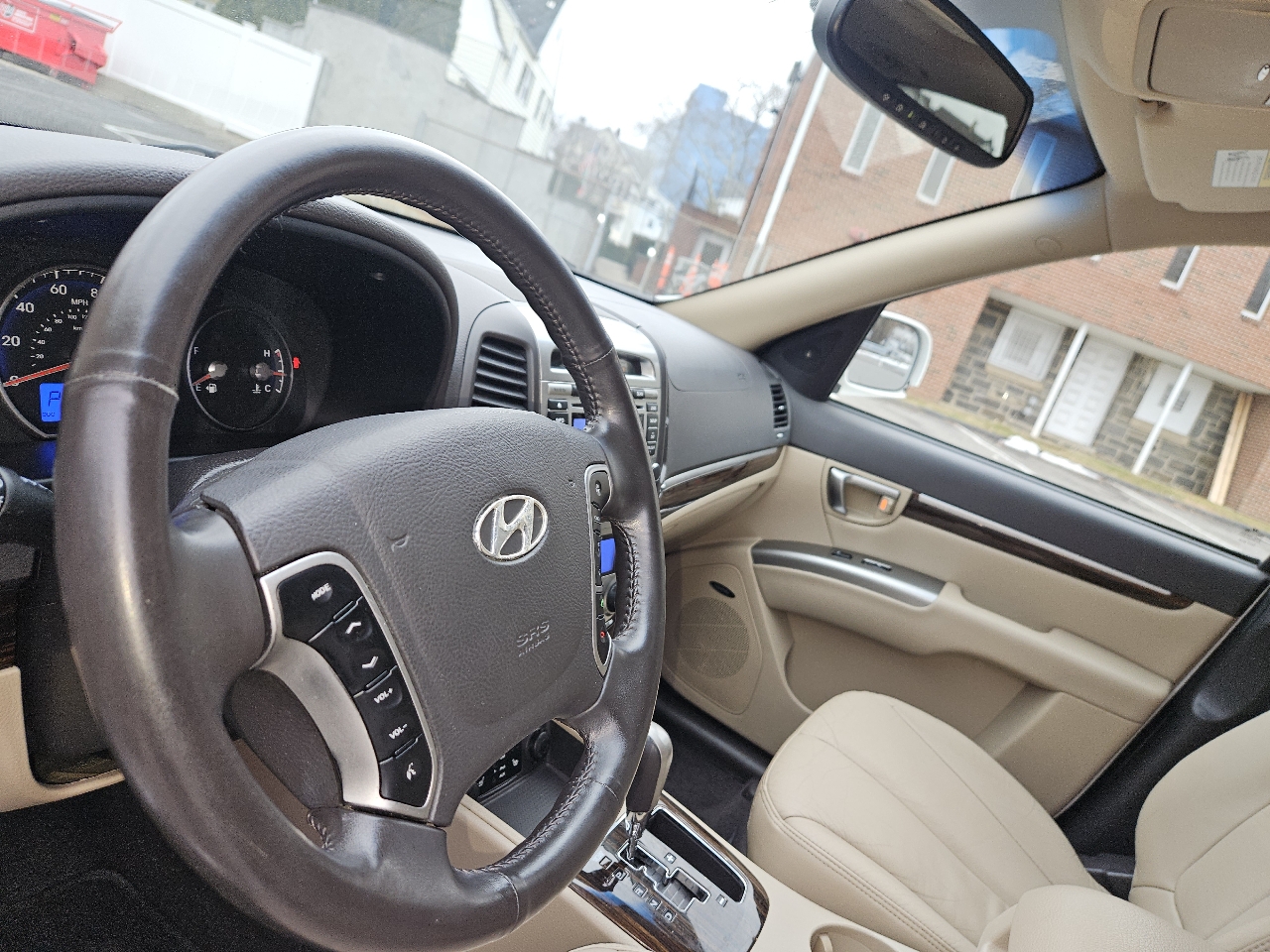 Hyundai Santa Fe Limited 2.4 FWD 2011