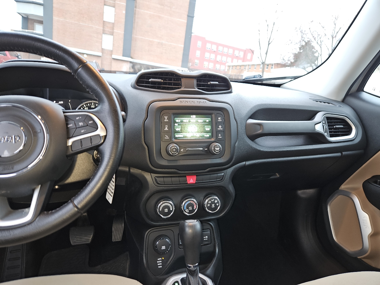 Jeep Renegade Latitude 4WD 2015