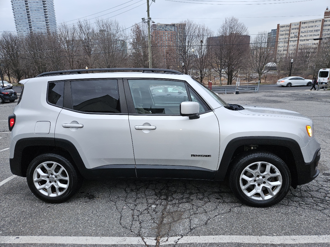 Jeep Renegade Latitude 4WD 2015