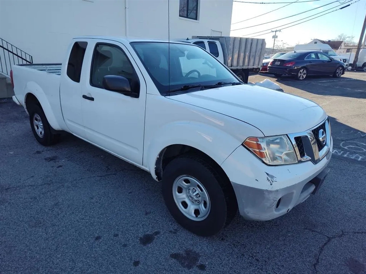 Nissan Frontier S King Cab I4 5MT 2WD 2017