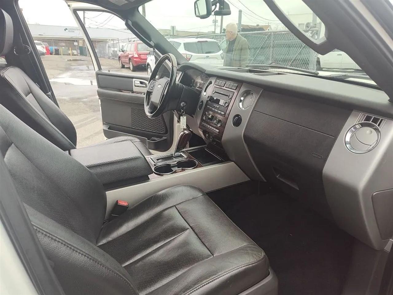 Ford Expedition Limited 4WD 2008