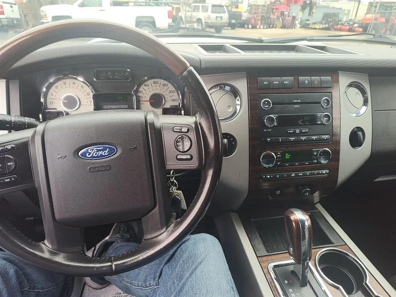 Ford Expedition Limited 4WD 2008