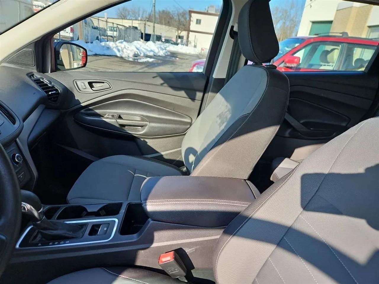 Ford Escape S FWD 2019