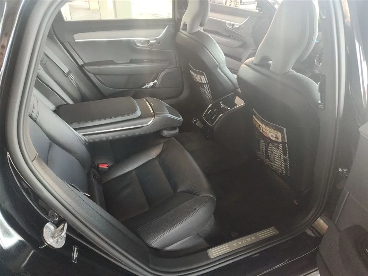 Volvo S90 Recharge Plug-In Hybrid T8 Ultimate 2024