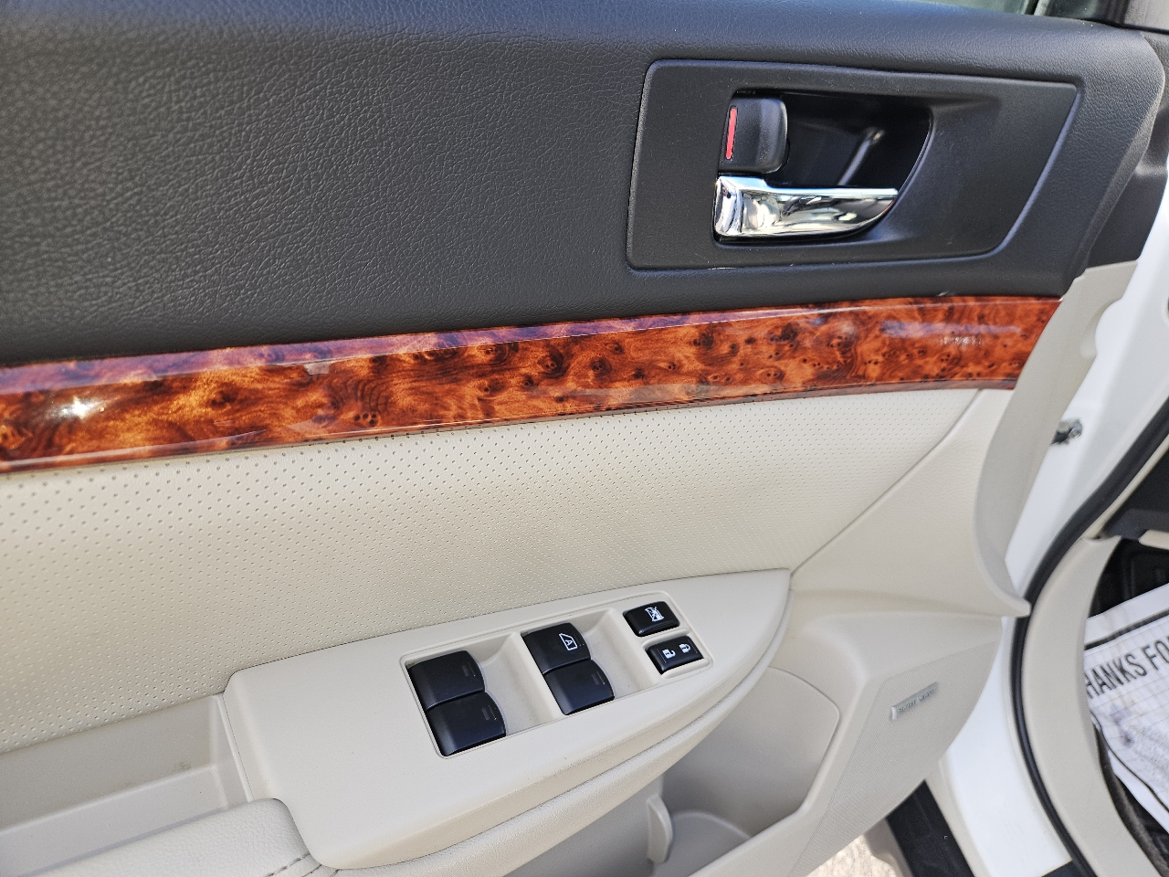 Subaru Outback 2.5i Limited 2011