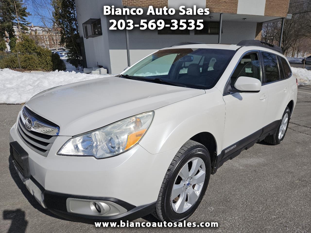 Subaru Outback 2.5i Limited 2011