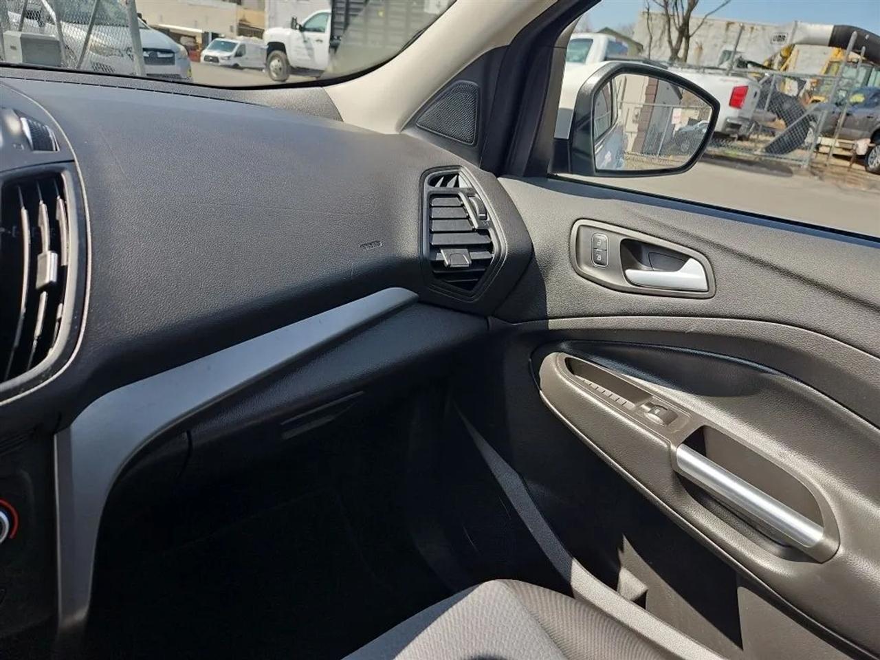 Ford Escape SE FWD 2018