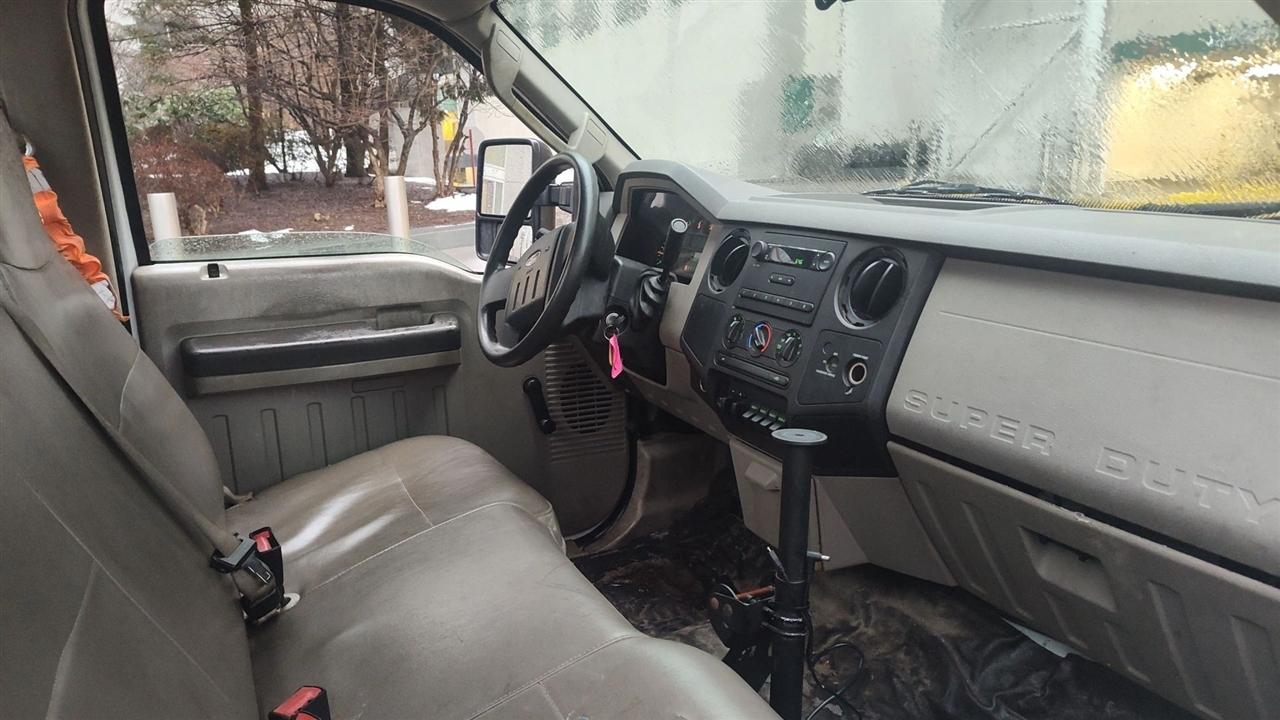 Ford F-450 SD Regular Cab 2WD DRW 2008