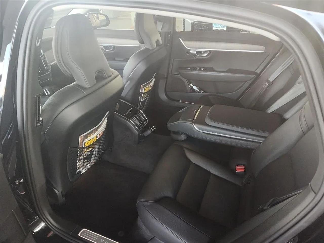 Volvo S90 Recharge Plug-In Hybrid T8 Ultimate 2023