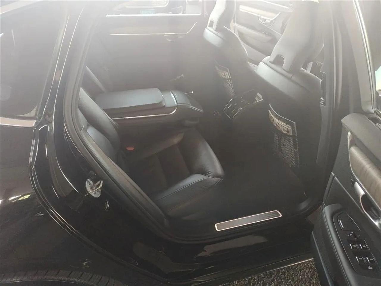 Volvo S90 Recharge Plug-In Hybrid T8 Ultimate 2023