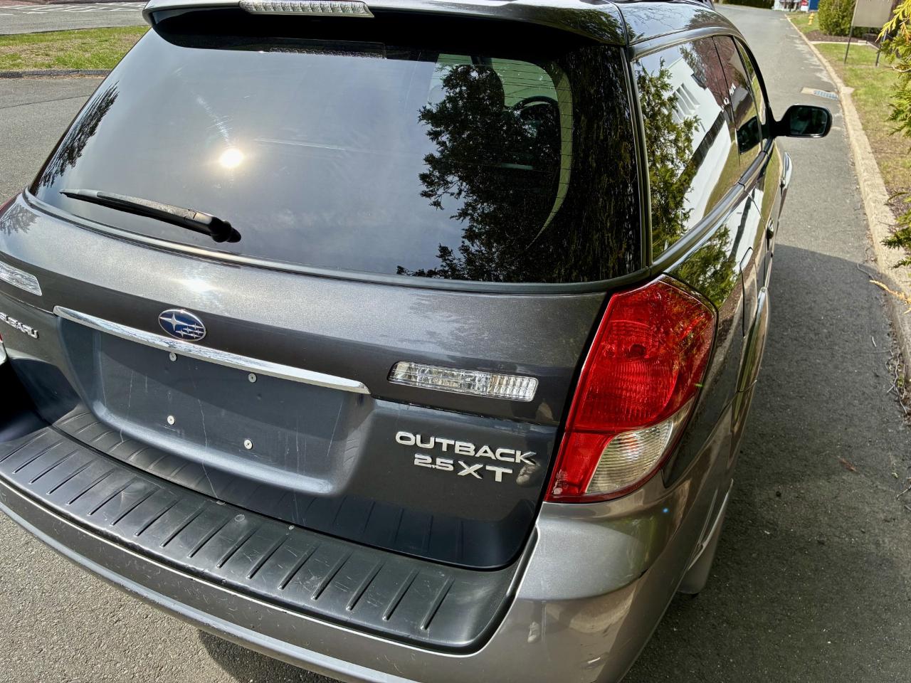 Subaru Outback 2.5XT Limited 2009