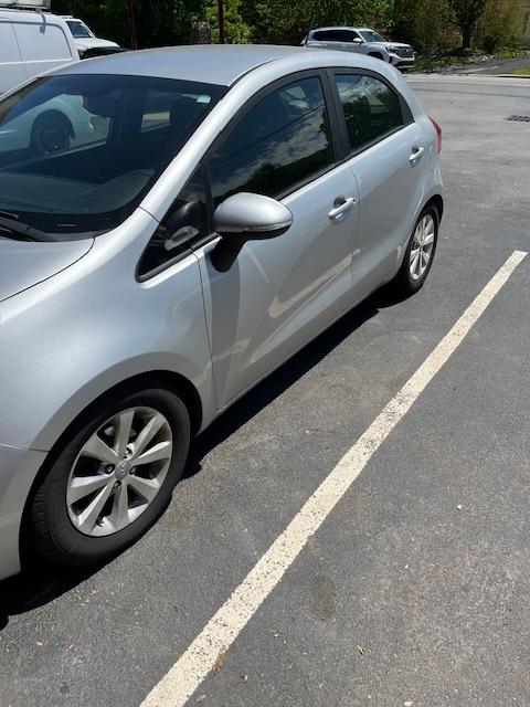 Kia Rio5 EX 2012