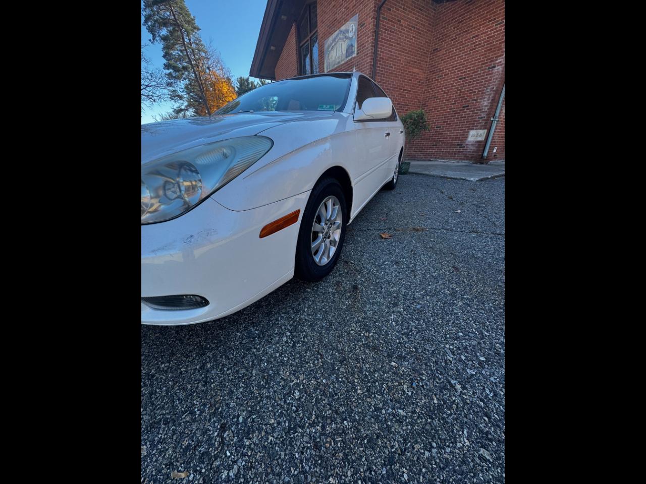 2004 Lexus ES 330 Sedan