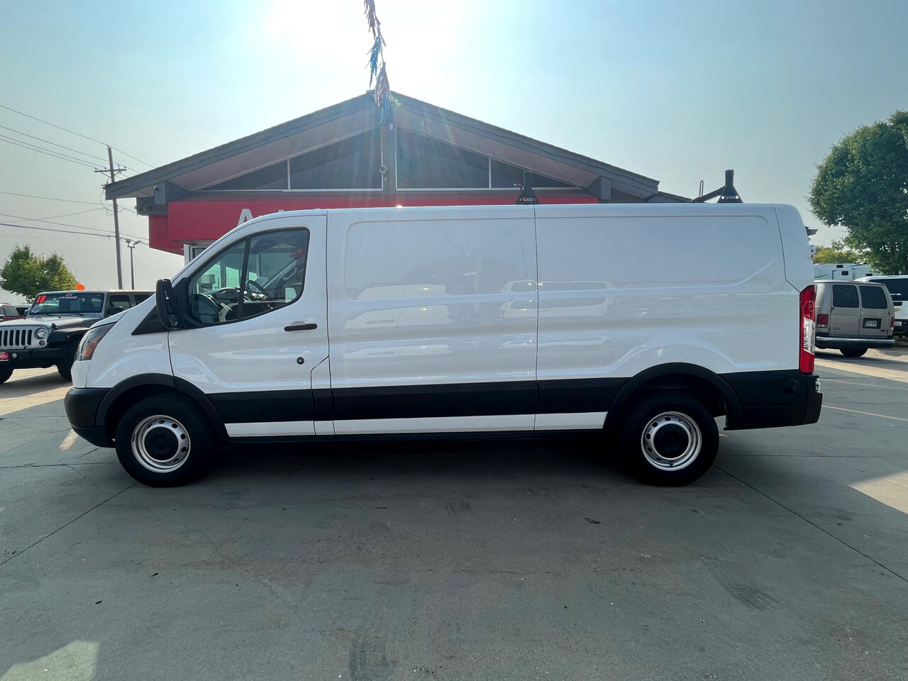 2019 Ford Transit 350 Van Low Roof w/Sliding Pass. 148-in. WB