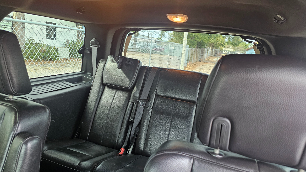 Ford Expedition Limited 4WD 2011