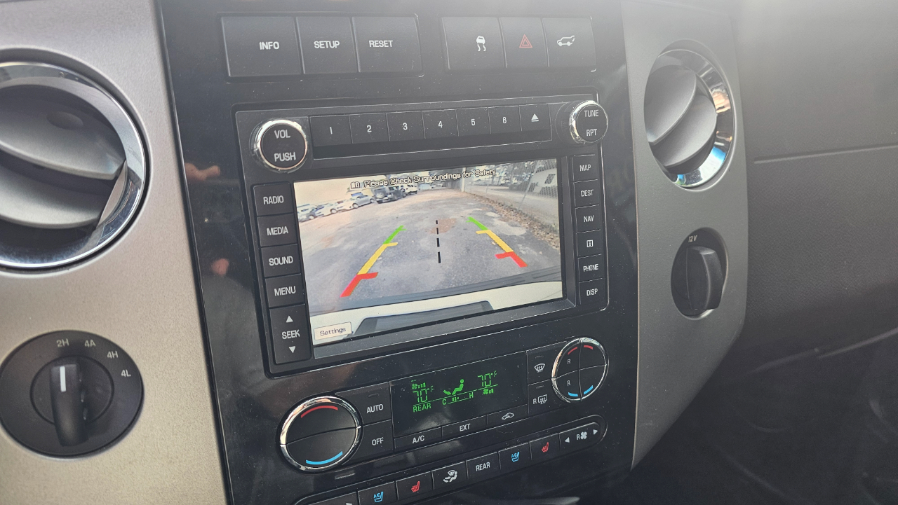 Ford Expedition Limited 4WD 2011