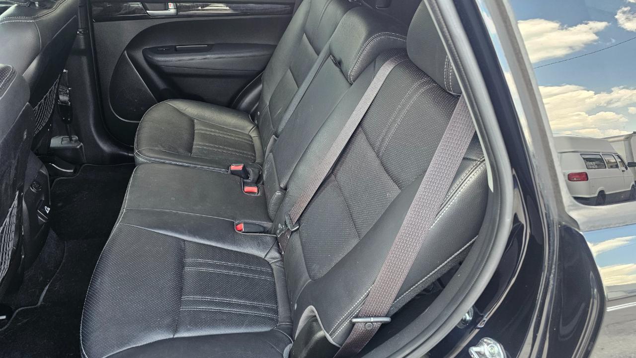 Kia Sorento EX V6 2WD 2014