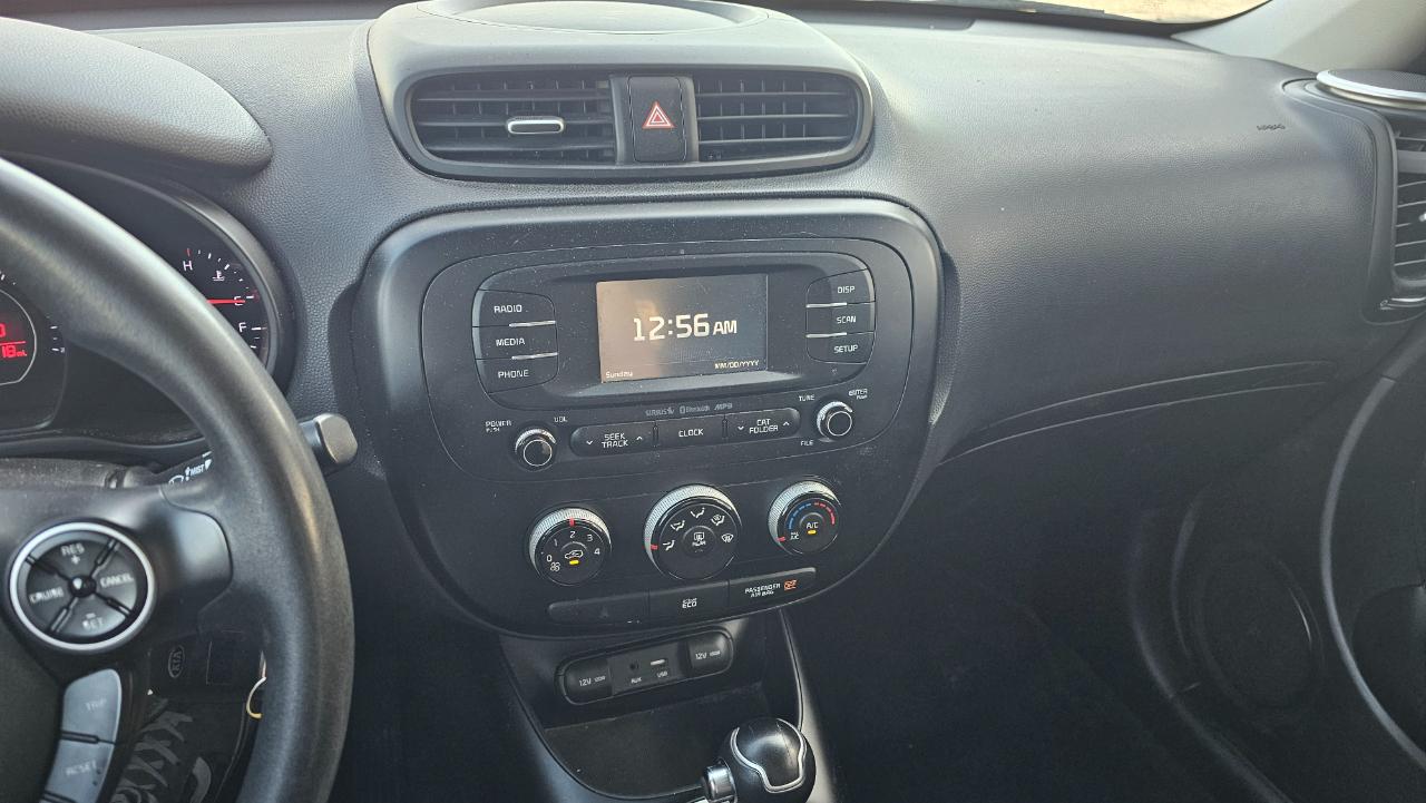 Kia Soul + w/Signature 2.0 Special Edition 2016