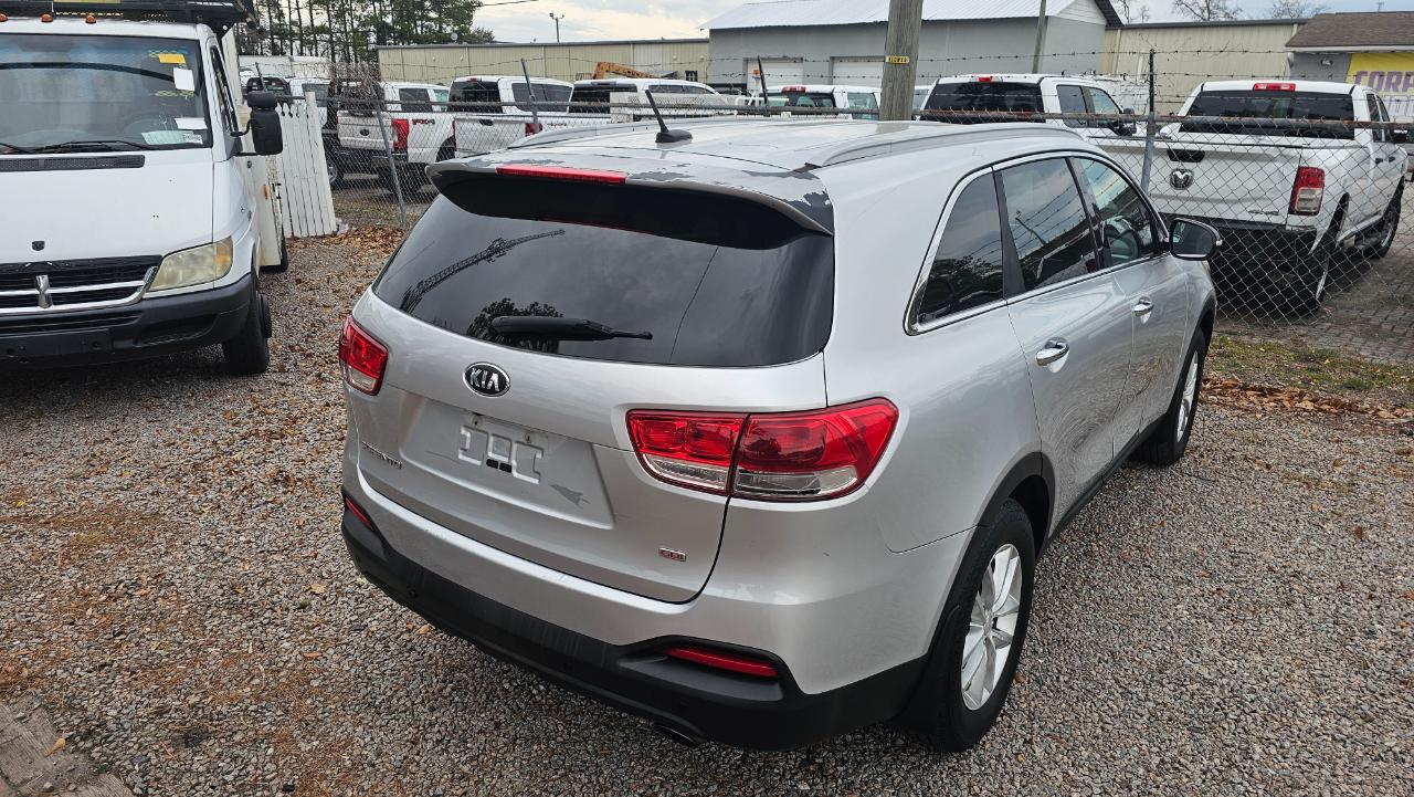 Kia Sorento LX 2WD 2016