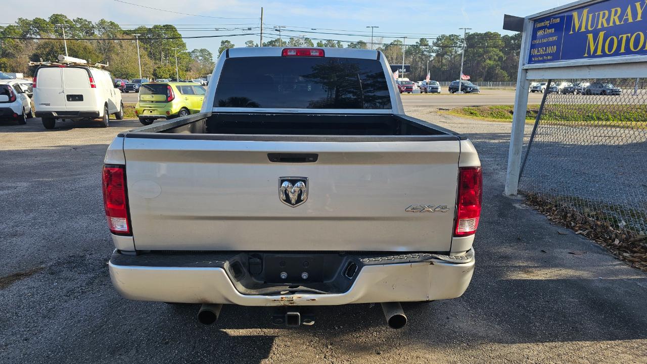 RAM 1500 Tradesman Crew Cab SWB 4WD 2018
