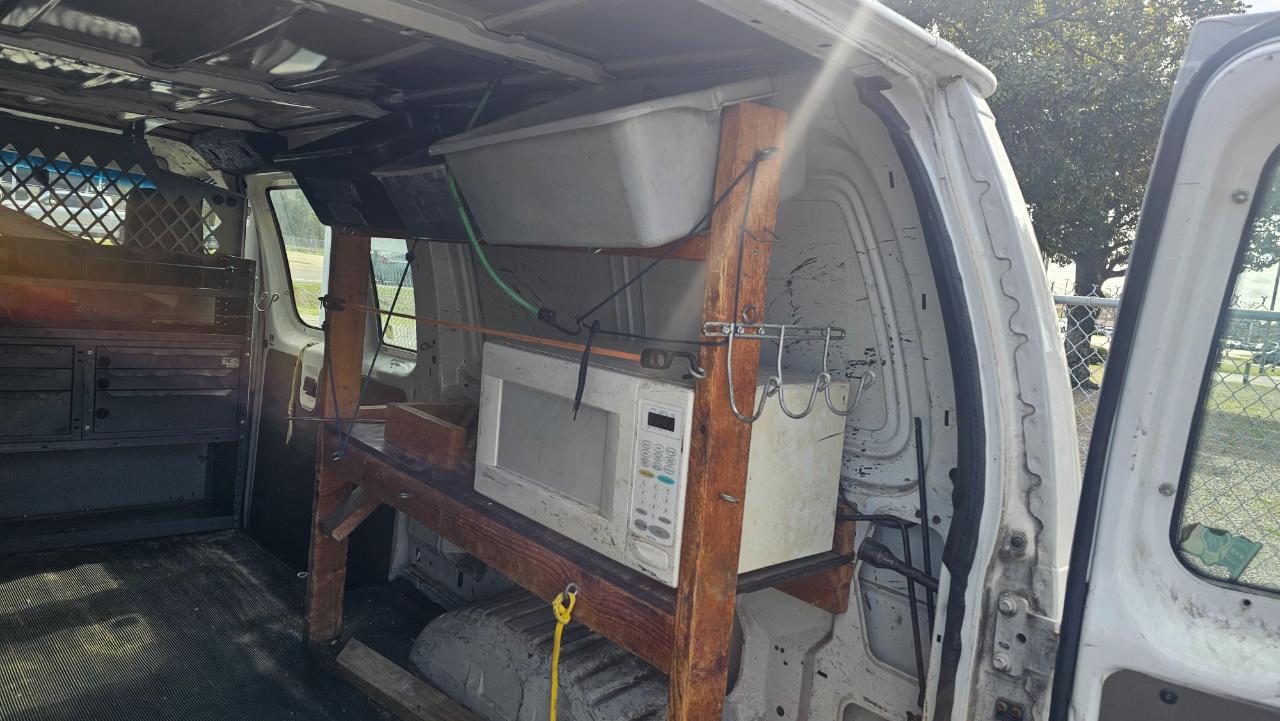 Ford Econoline E-250 2014